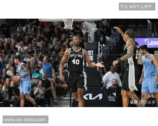 季后赛激战来袭灰熊对决马刺精彩直播不容错过