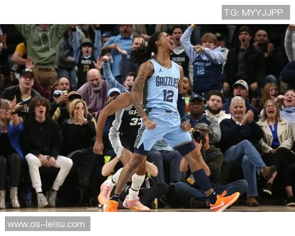 文班亚马新赛季表现惊艳场均数据超越同届新秀引发热议 文班亚马新赛季表现惊艳场均数据超越同届新秀引发热议